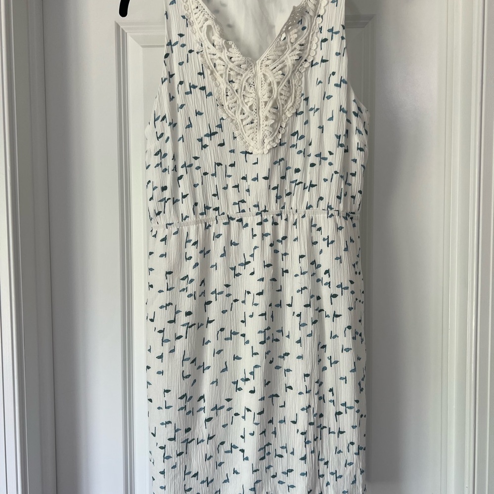 Market & Spruce White and Blue Dress